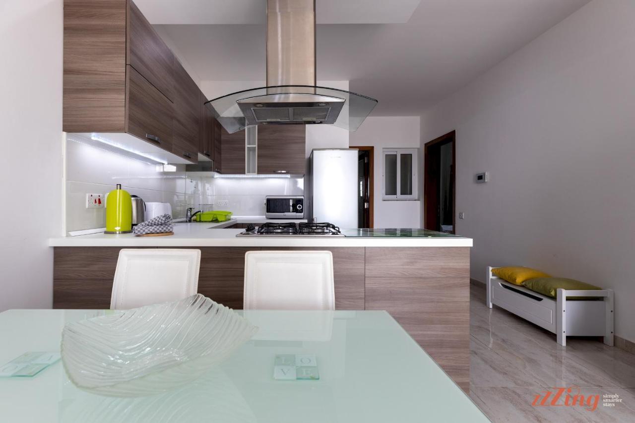 Sunny Penthouse Wterrace And Open Views Apartment St. Paul's Bay Ngoại thất bức ảnh